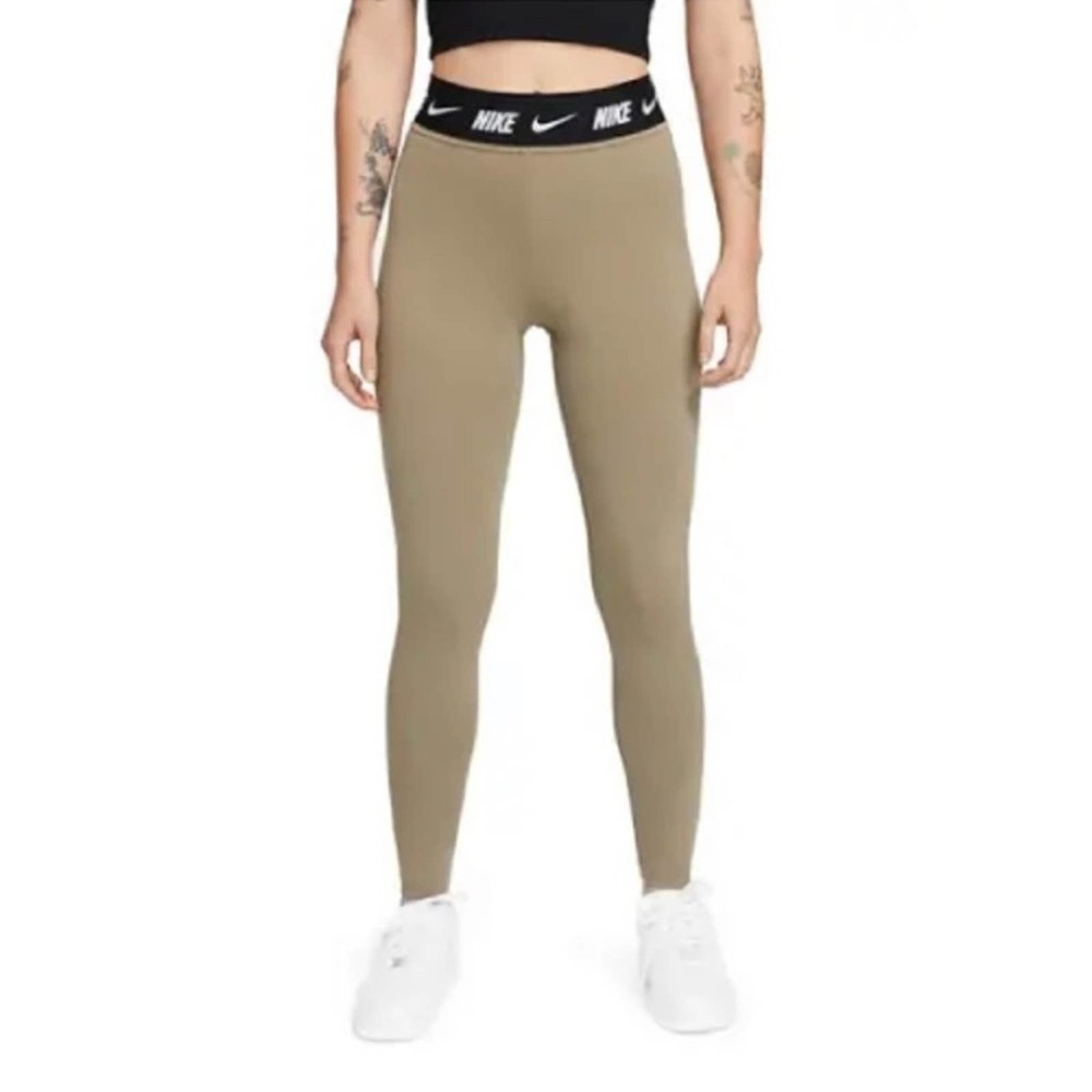 Nike Sportswear Club High-Waisted Leggings- Size XXL